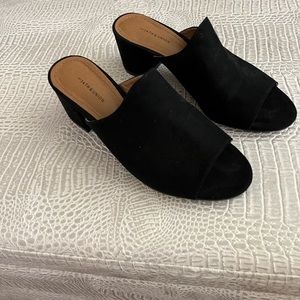 14th and Union Black Mules
